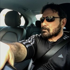 Meet your Posher, Rolando